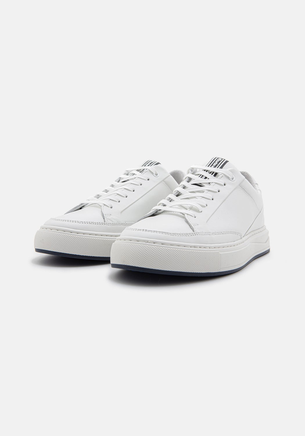 Casual 13323/00 white Calf | Bildmaterial bereitgestellt von SHOES.PLEASE.