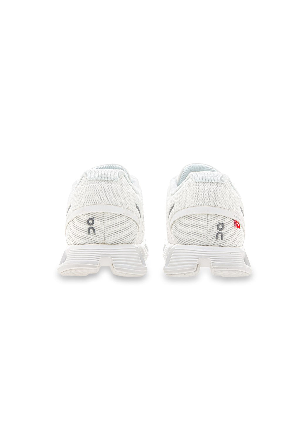 59.98373 W Cloud 5 undyed-white | Bildmaterial bereitgestellt von SHOES.PLEASE.