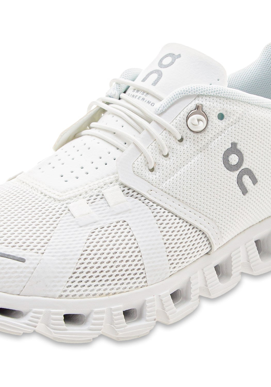 59.98373 W Cloud 5 undyed-white | Bildmaterial bereitgestellt von SHOES.PLEASE.