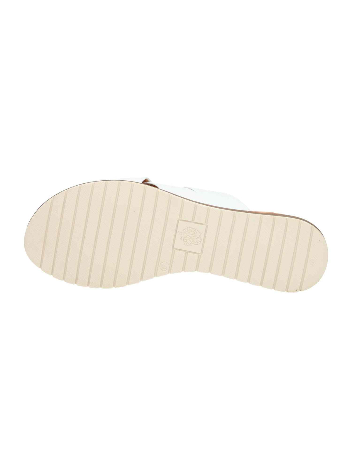 Berta 2 white | Bildmaterial bereitgestellt von SHOES.PLEASE.