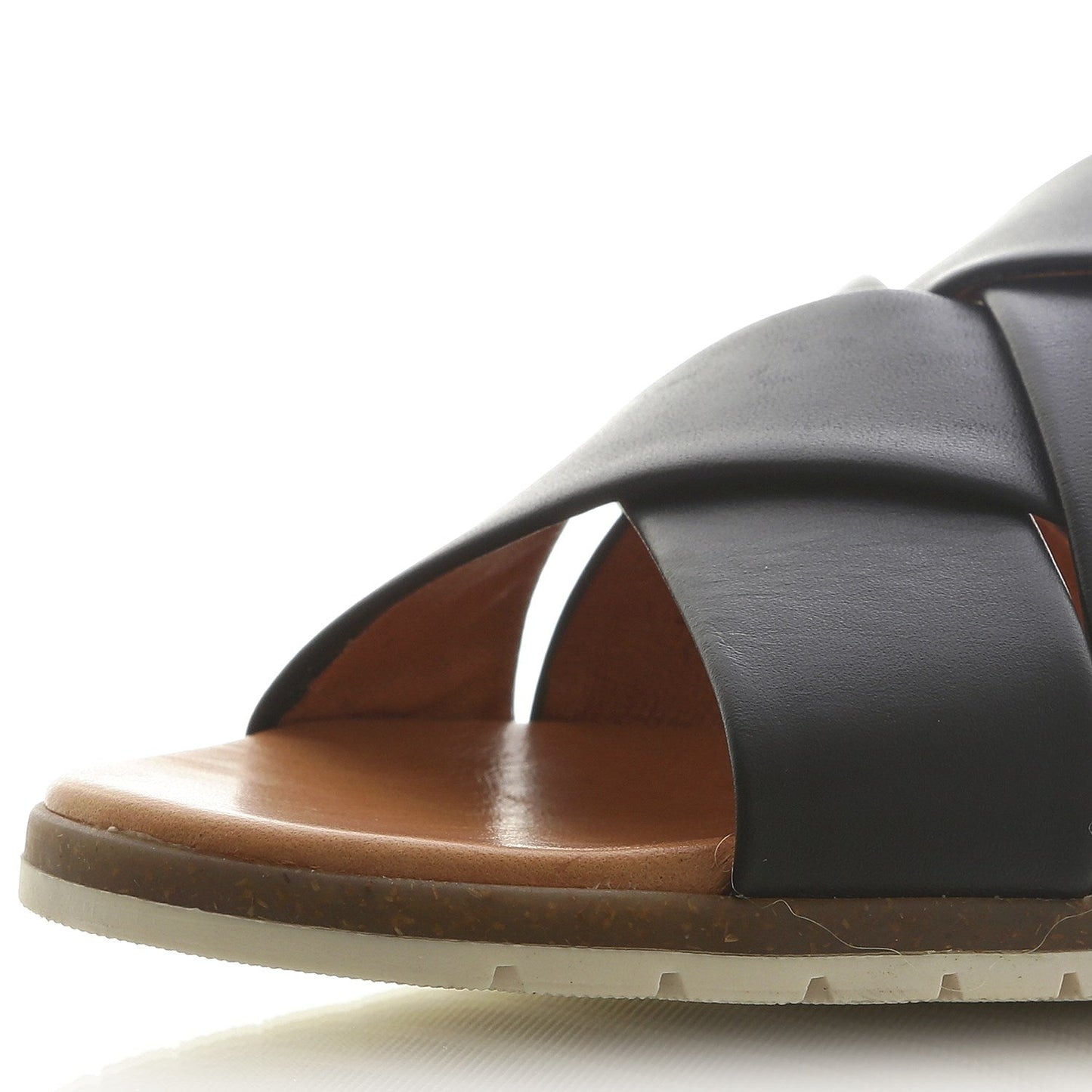 Berta 1 black | Bildmaterial bereitgestellt von SHOES.PLEASE.