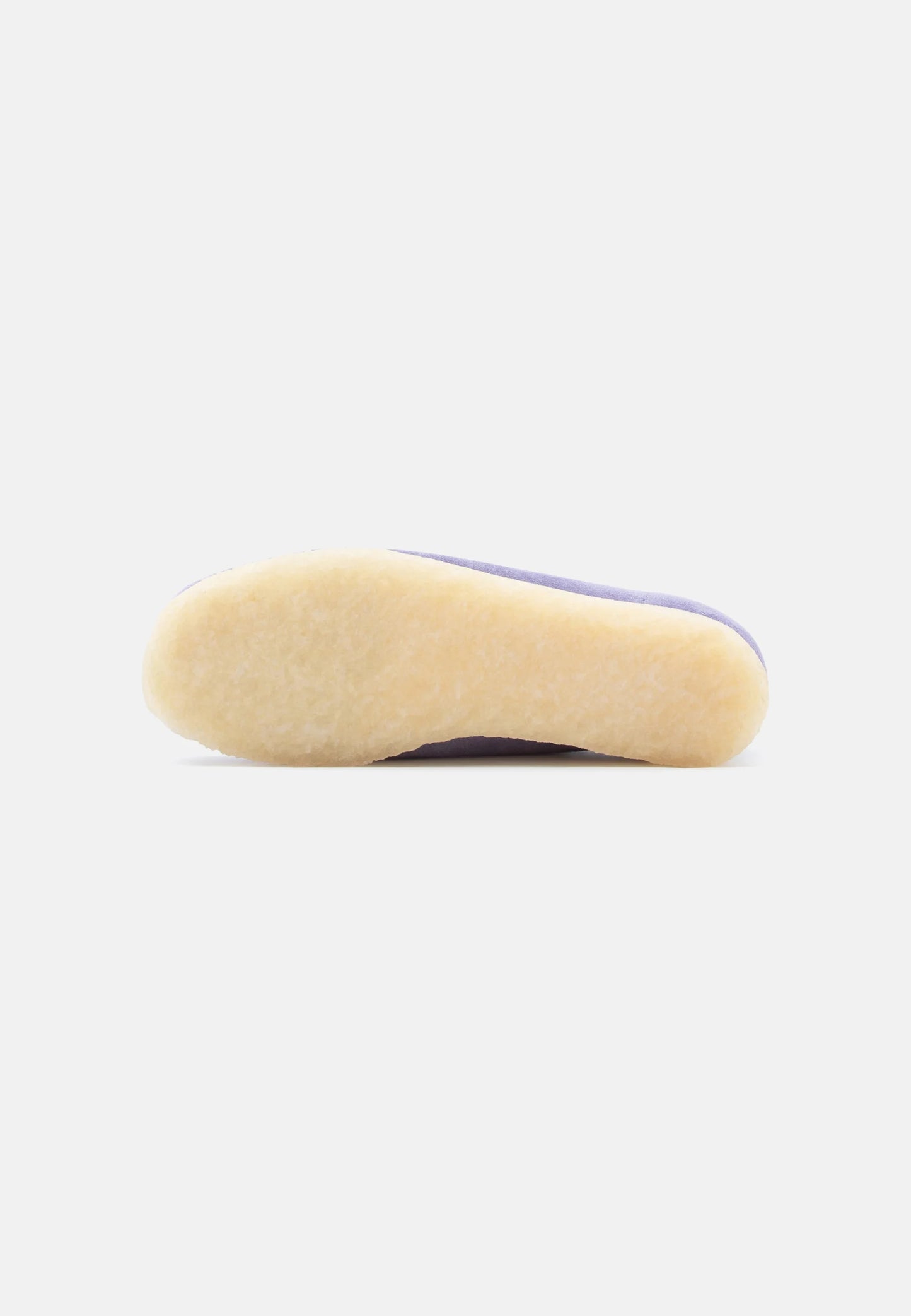 Womens Wallabee. purple interest | Bildmaterial bereitgestellt von SHOES.PLEASE.