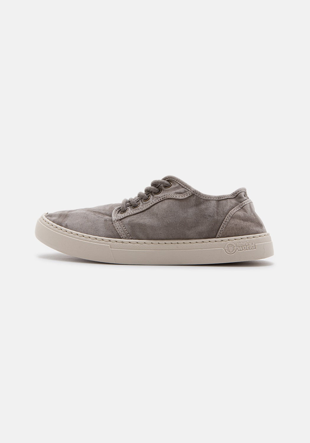 6602E Basket Enzimatico gris claro | Bildmaterial bereitgestellt von SHOES.PLEASE.