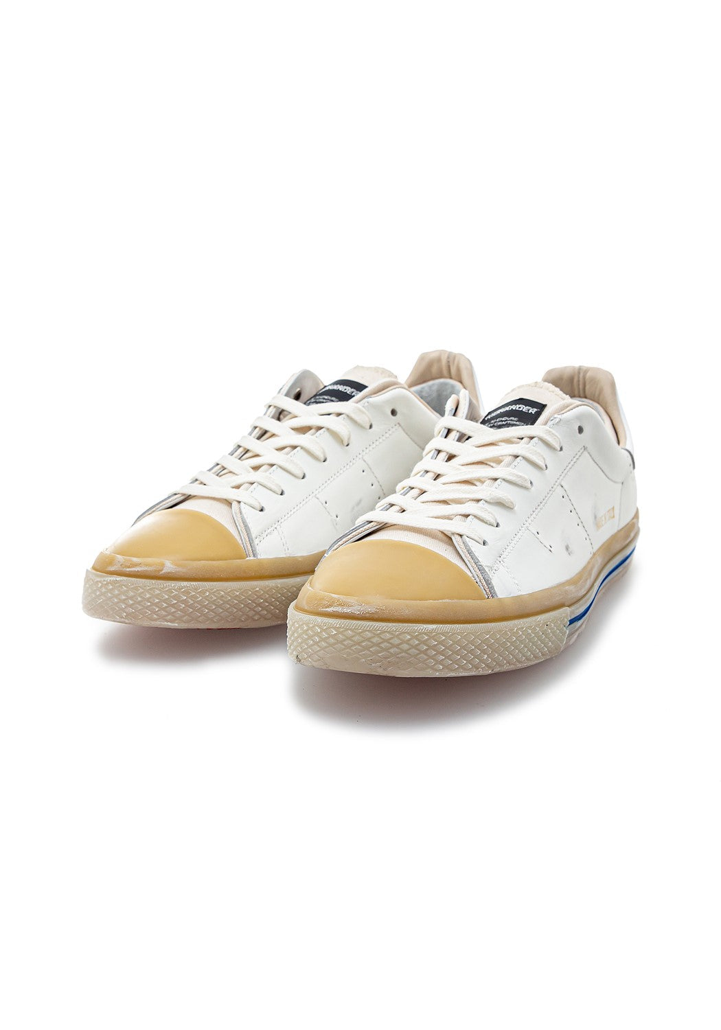 Starless  Low white/white tab | Bildmaterial bereitgestellt von SHOES.PLEASE.