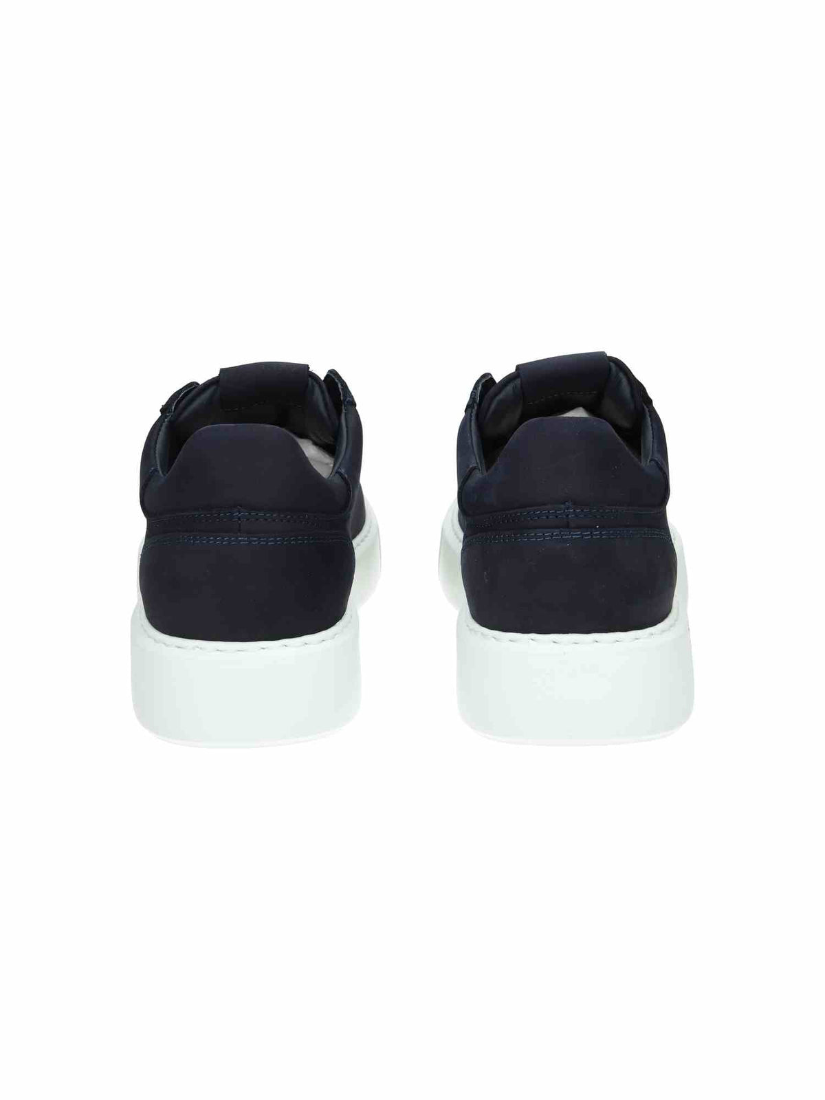 Vince Tora navy nubuck | Bildmaterial bereitgestellt von SHOES.PLEASE.
