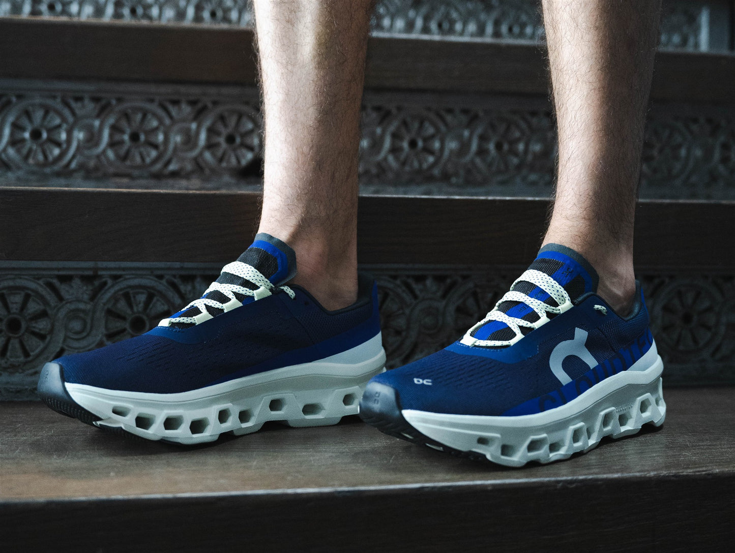 61.99027 M Cloudmonster acai/aloe | Bildmaterial bereitgestellt von SHOES.PLEASE.