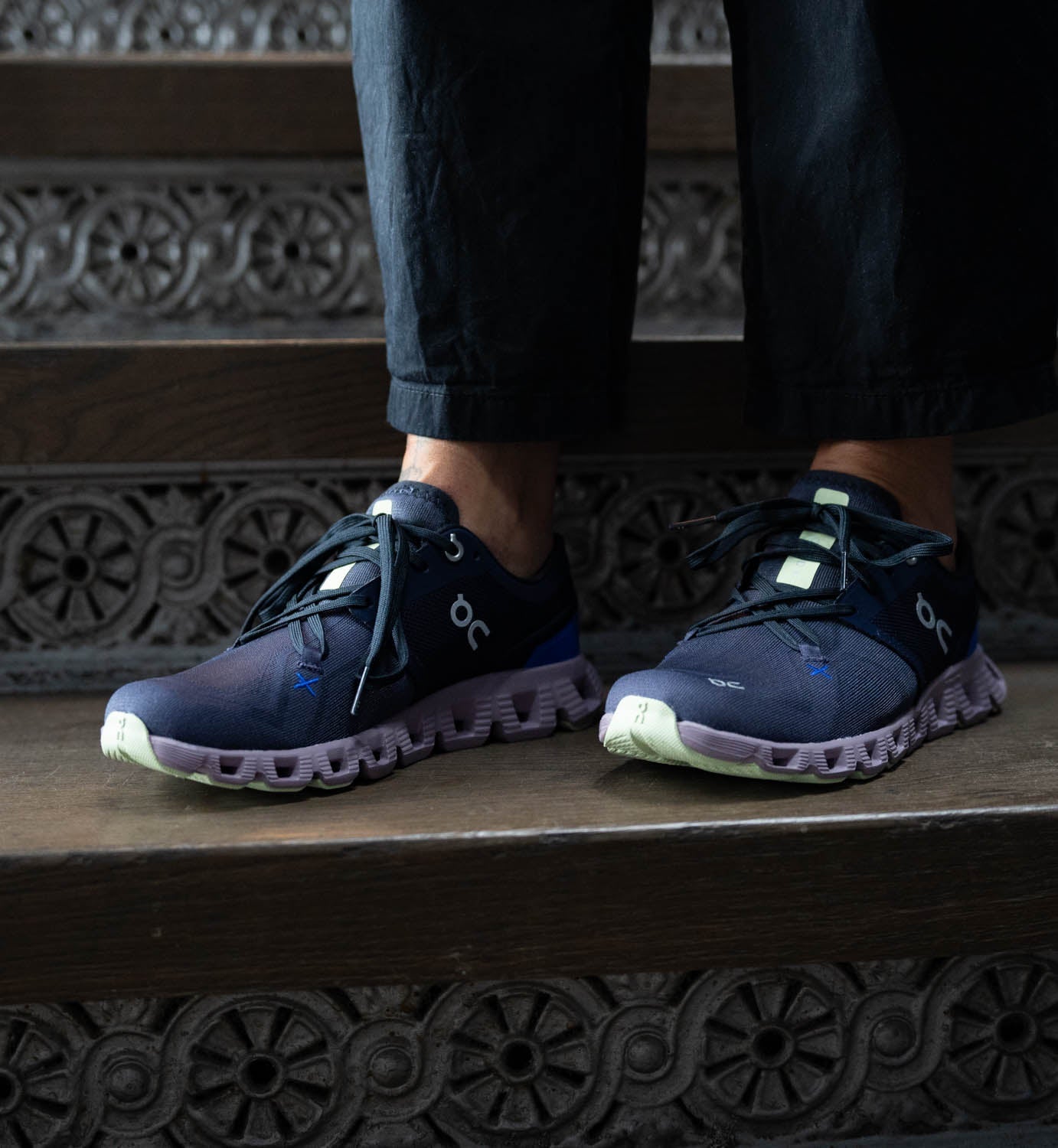 60.98689 W Cloud X 3 midnight/heron | Bildmaterial bereitgestellt von SHOES.PLEASE.