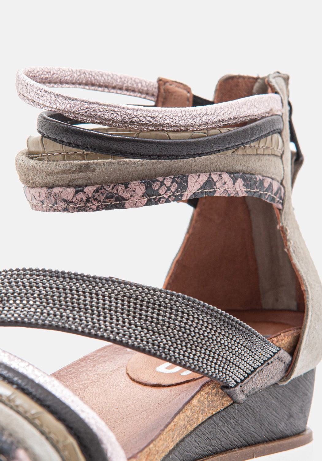 866035-0301-0001 skin/kaki/nero | Bildmaterial bereitgestellt von SHOES.PLEASE.