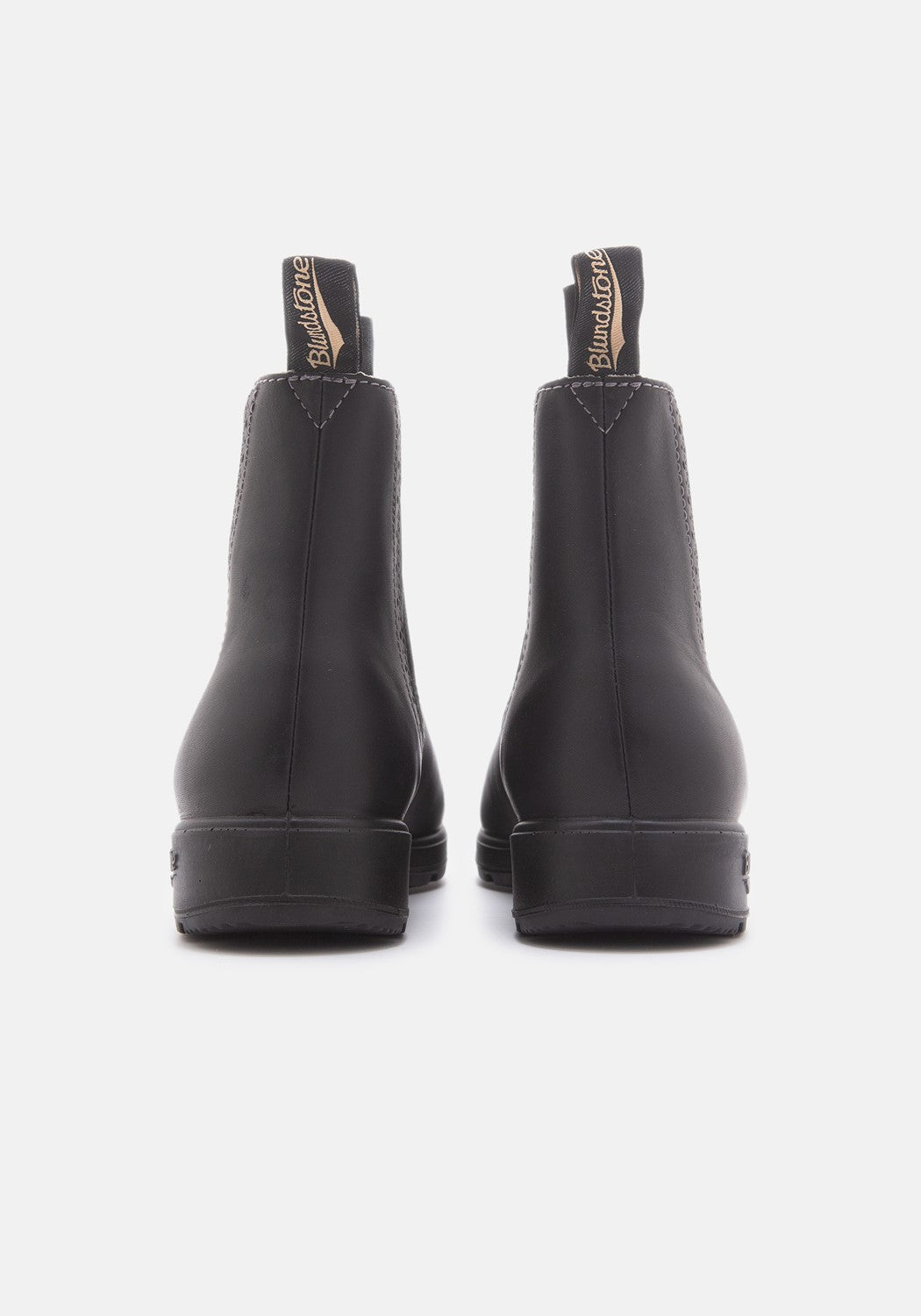 1448 Women Brogued Voltan black Leather | Bildmaterial bereitgestellt von SHOES.PLEASE.