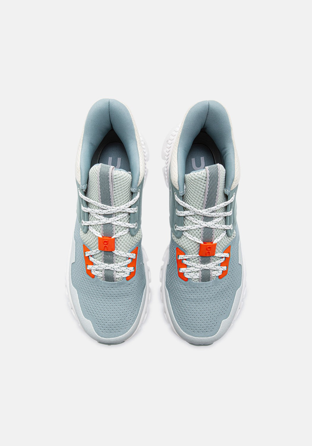28.99467 M Cloud Hi Edge cobble/sea | Bildmaterial bereitgestellt von SHOES.PLEASE.