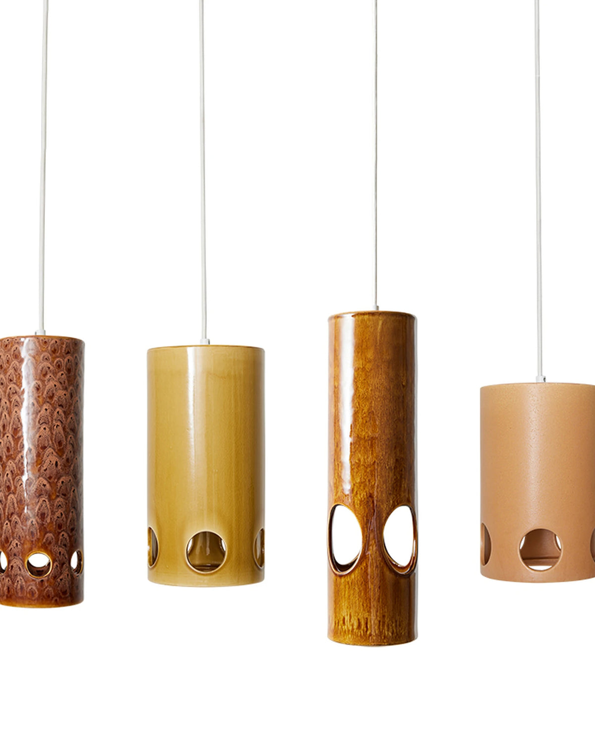 Ceramic Pendant Lamp lychee brown | Bildmaterial bereitgestellt von SHOES.PLEASE.