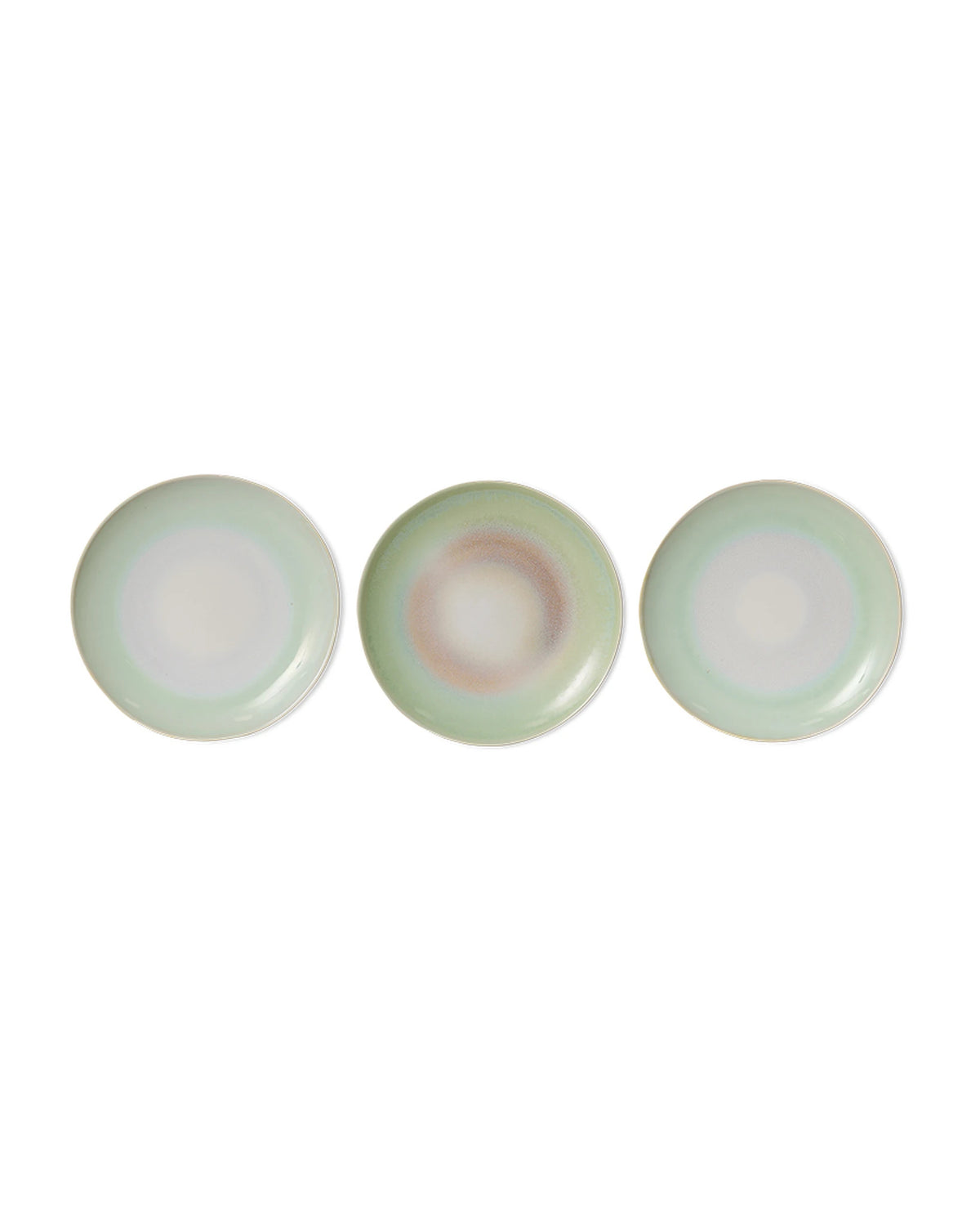 70s ceramics dinner plates palms | Bildmaterial bereitgestellt von SHOES.PLEASE.