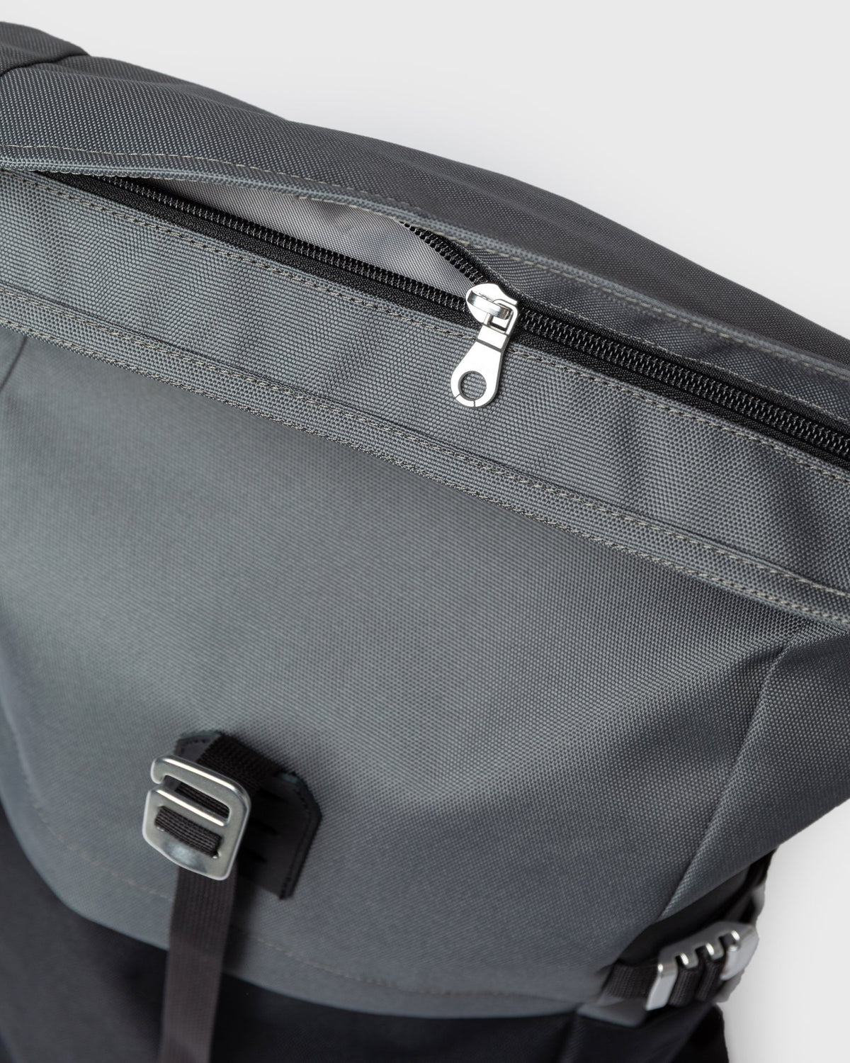 BERNT multi black/navy | Bildmaterial bereitgestellt von SHOES.PLEASE.