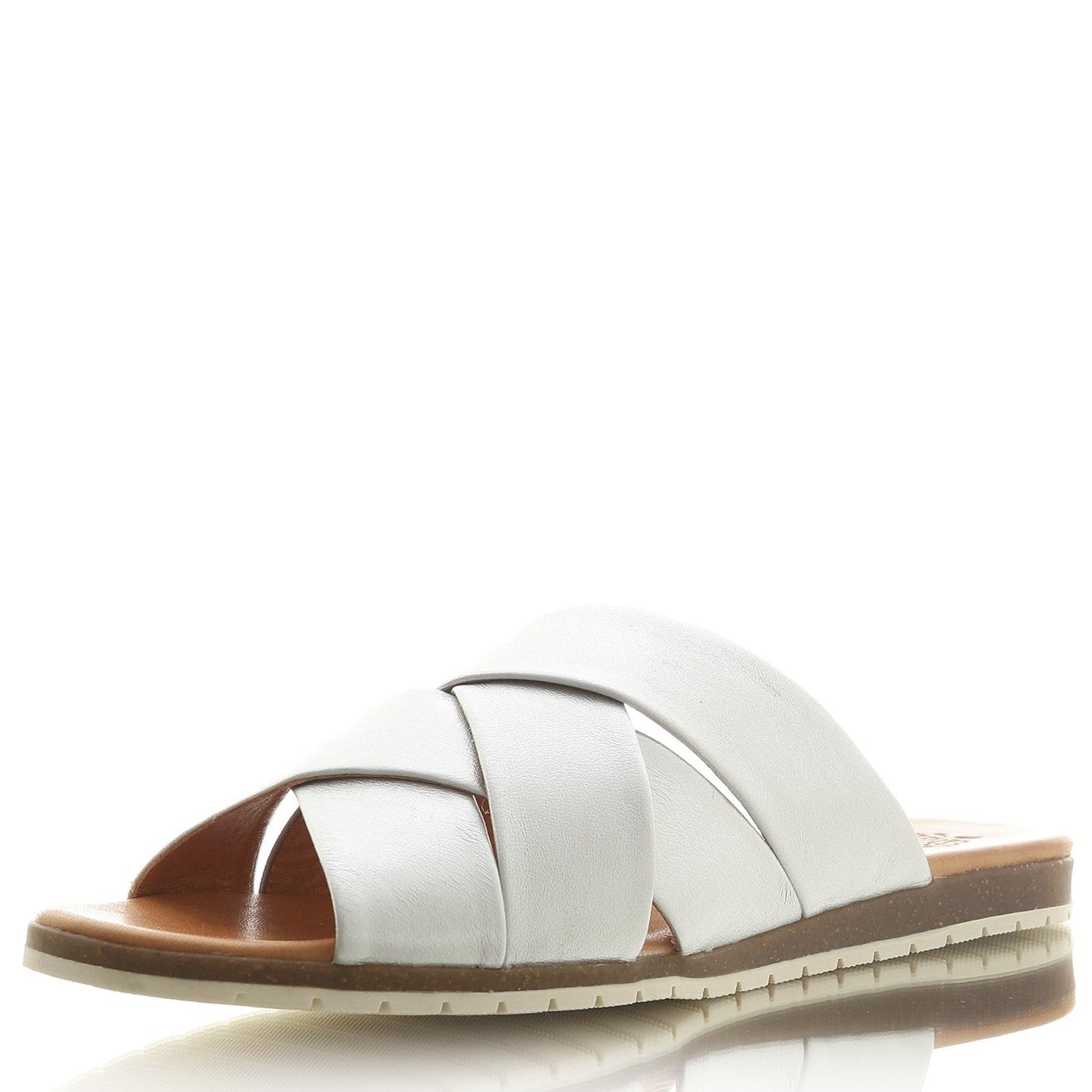 Berta 19 plata | Bildmaterial bereitgestellt von SHOES.PLEASE.