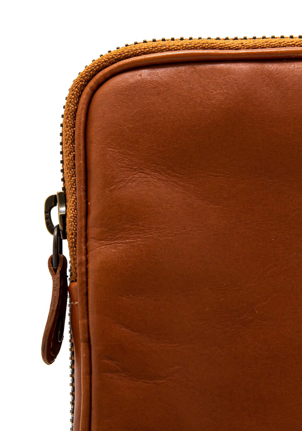 Prune Phone bag cognac | Bildmaterial bereitgestellt von SHOES.PLEASE.