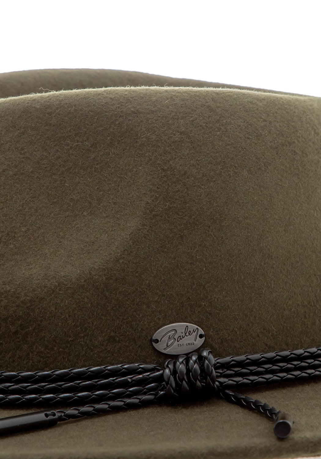 Piston olive | Bildmaterial bereitgestellt von SHOES.PLEASE.