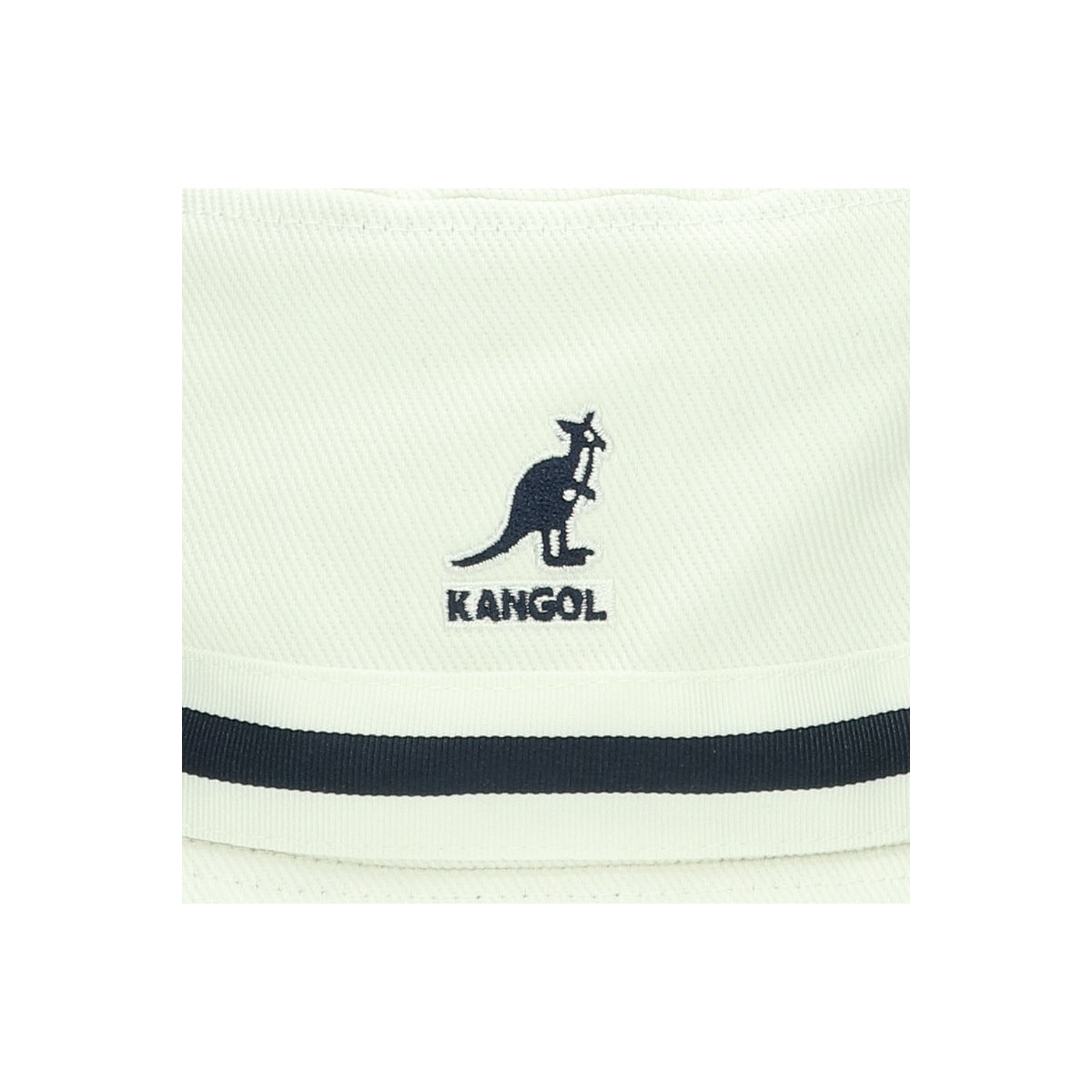 Stripe Lahinch white | Bildmaterial bereitgestellt von SHOES.PLEASE.