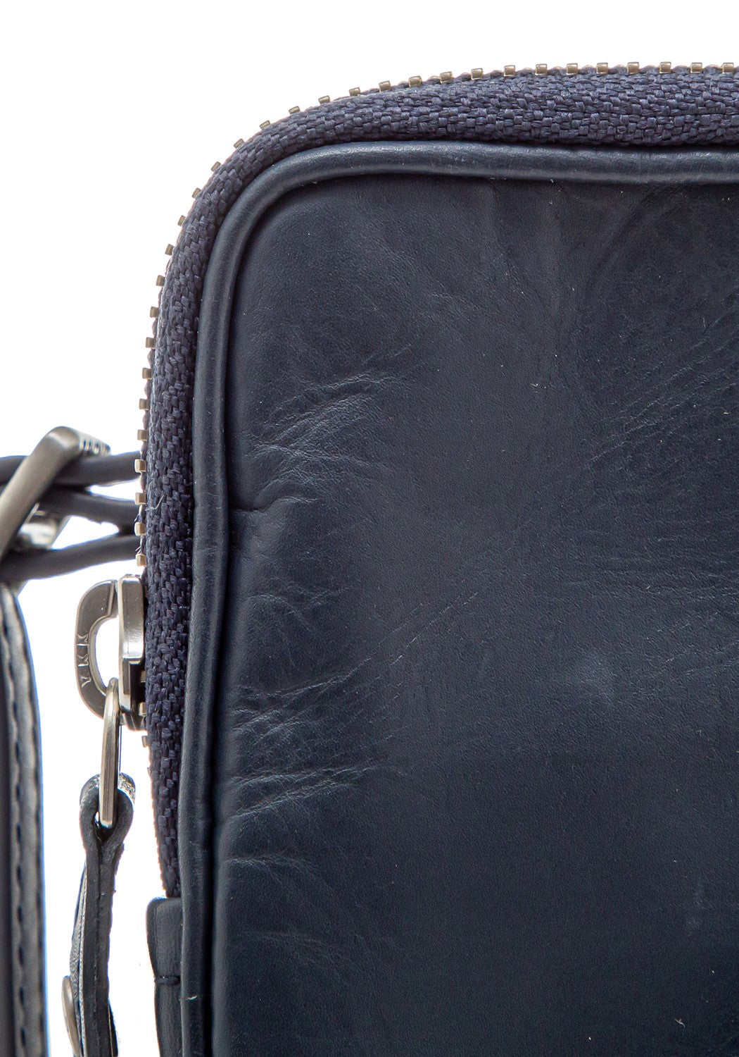 Prune Phone bag whale blue | Bildmaterial bereitgestellt von SHOES.PLEASE.