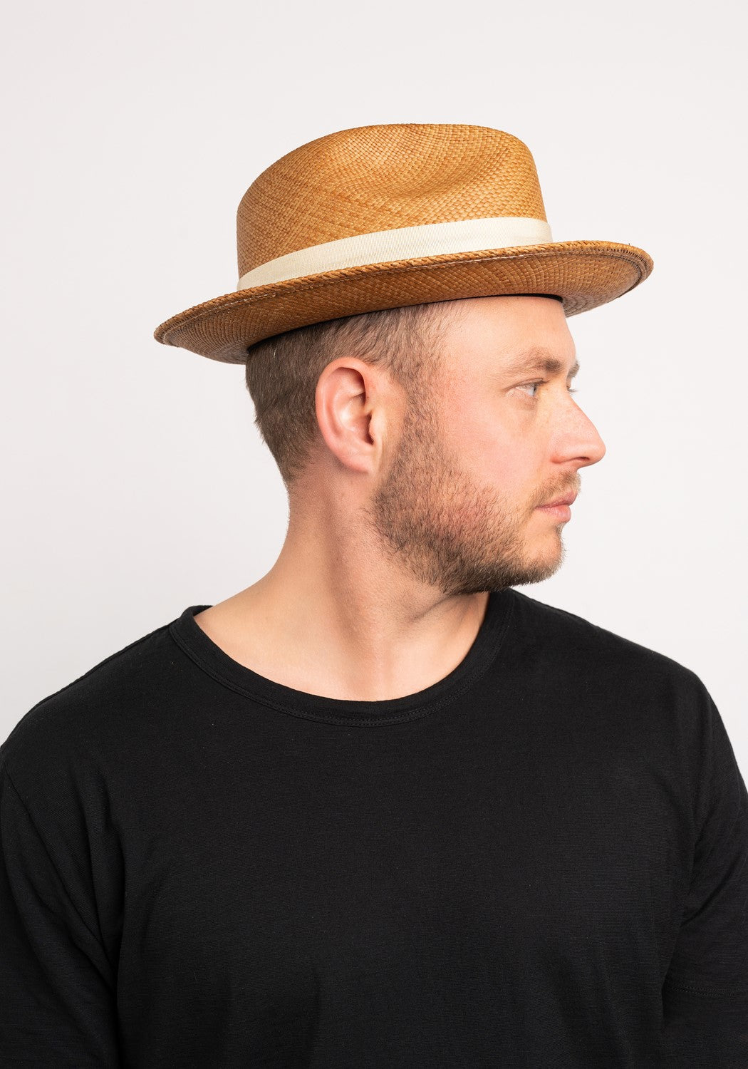 Cuban Pamama amber | Bildmaterial bereitgestellt von SHOES.PLEASE.