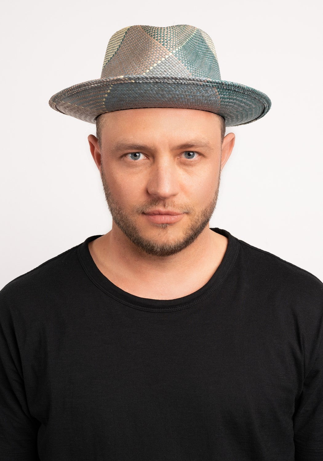 Giger Panama blue surf plaid | Bildmaterial bereitgestellt von SHOES.PLEASE.