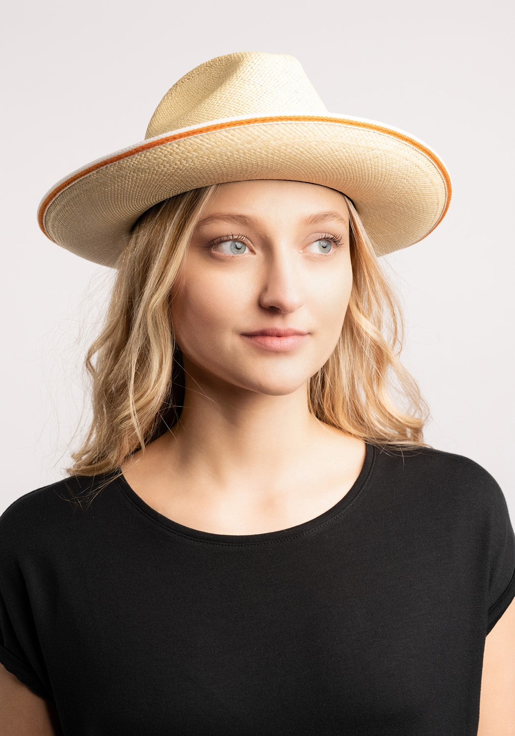 Parson Panama natural navy | Bildmaterial bereitgestellt von SHOES.PLEASE.