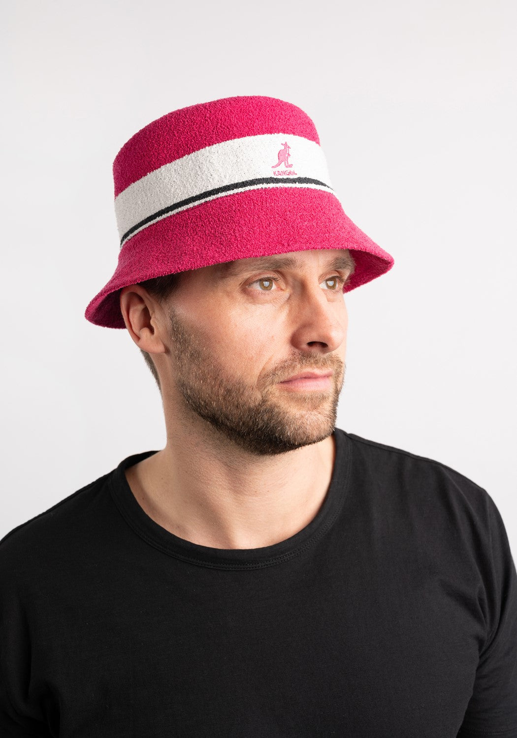 Bermuda Stripe Bucket electric pink | Bildmaterial bereitgestellt von SHOES.PLEASE.