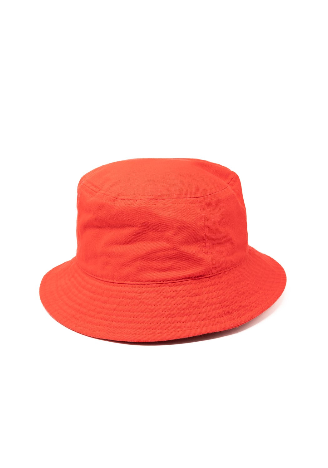 Washed Bucket cherry glow | Bildmaterial bereitgestellt von SHOES.PLEASE.