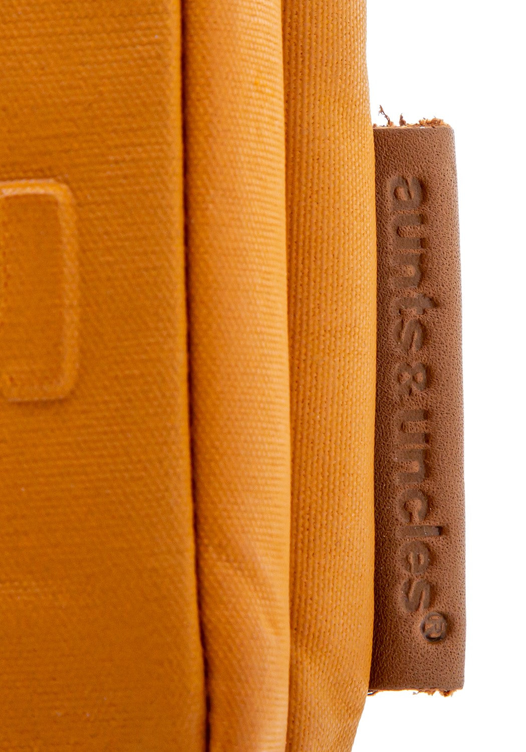 Uji Phonebag butterscotch | Bildmaterial bereitgestellt von SHOES.PLEASE.