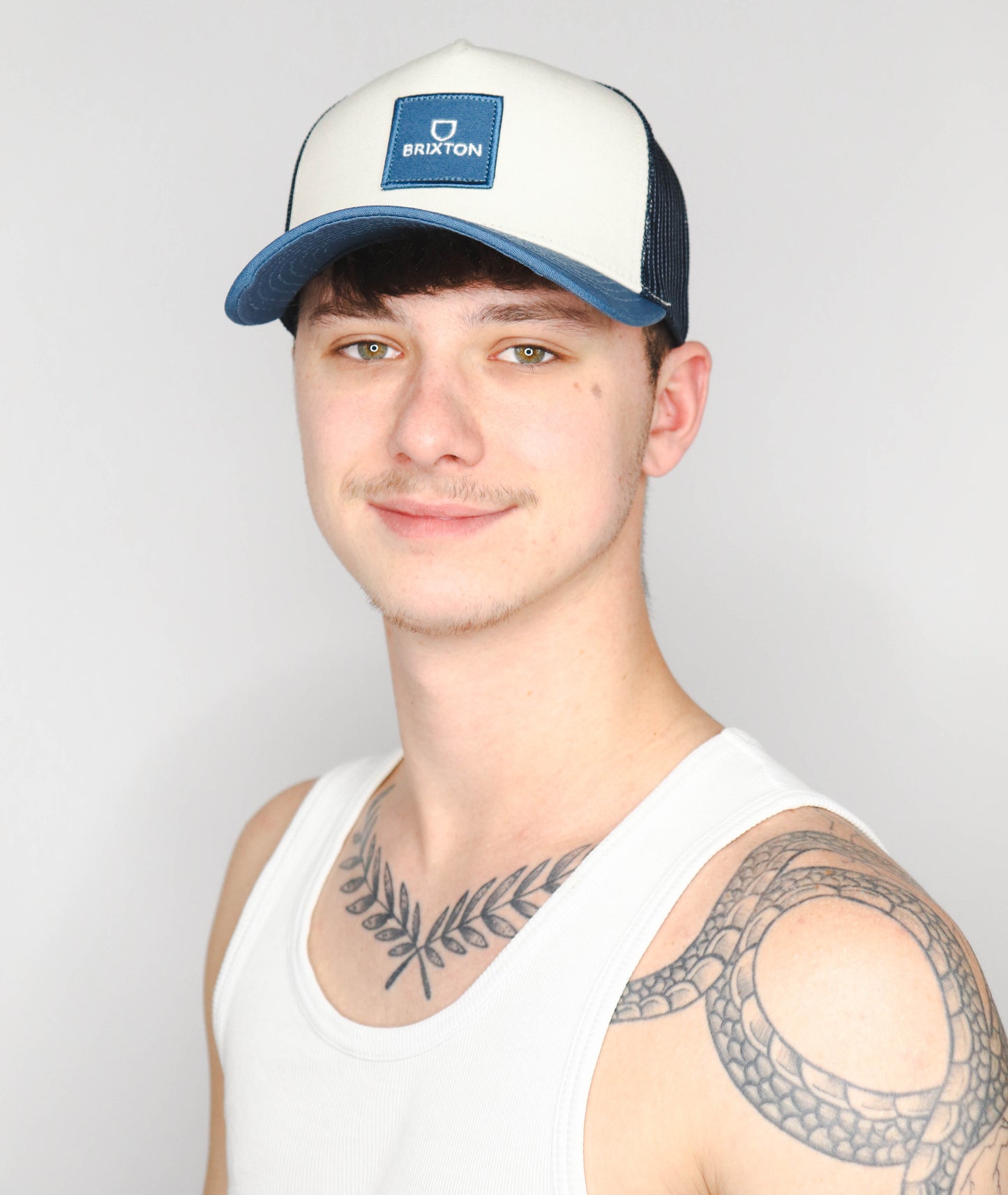 Alpha Block X C MP Mesh Cap joe blue/wht blau weiß | Bildmaterial bereitgestellt von SHOES.PLEASE.