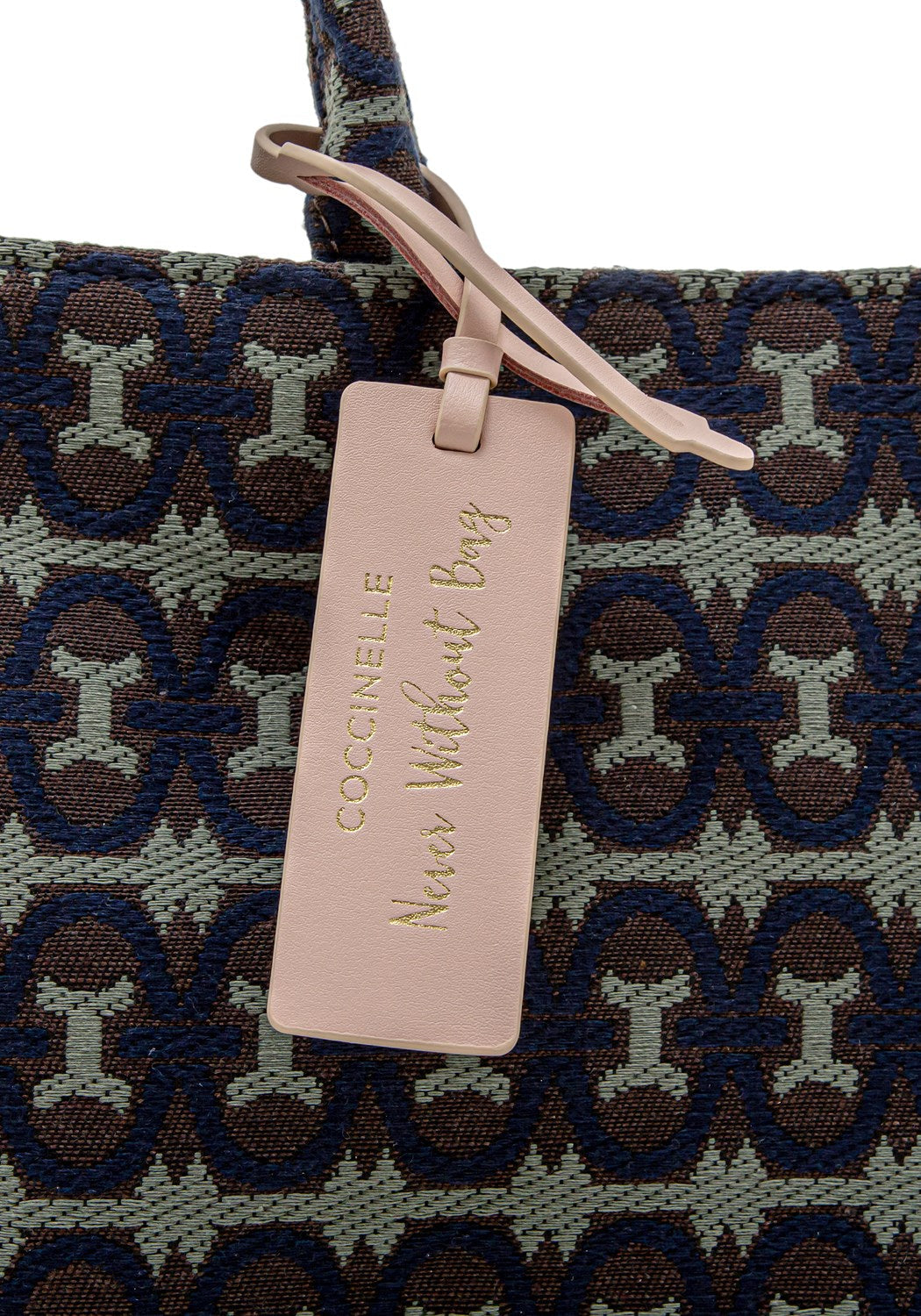 NEVER WITHOUT BAG MONOGRA/m m/co | Bildmaterial bereitgestellt von SHOES.PLEASE.