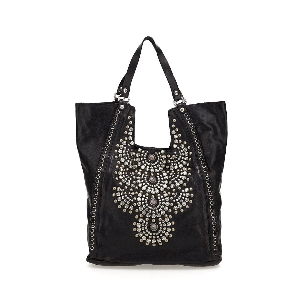 Shopping Cow +Studs black | Bildmaterial bereitgestellt von SHOES.PLEASE.
