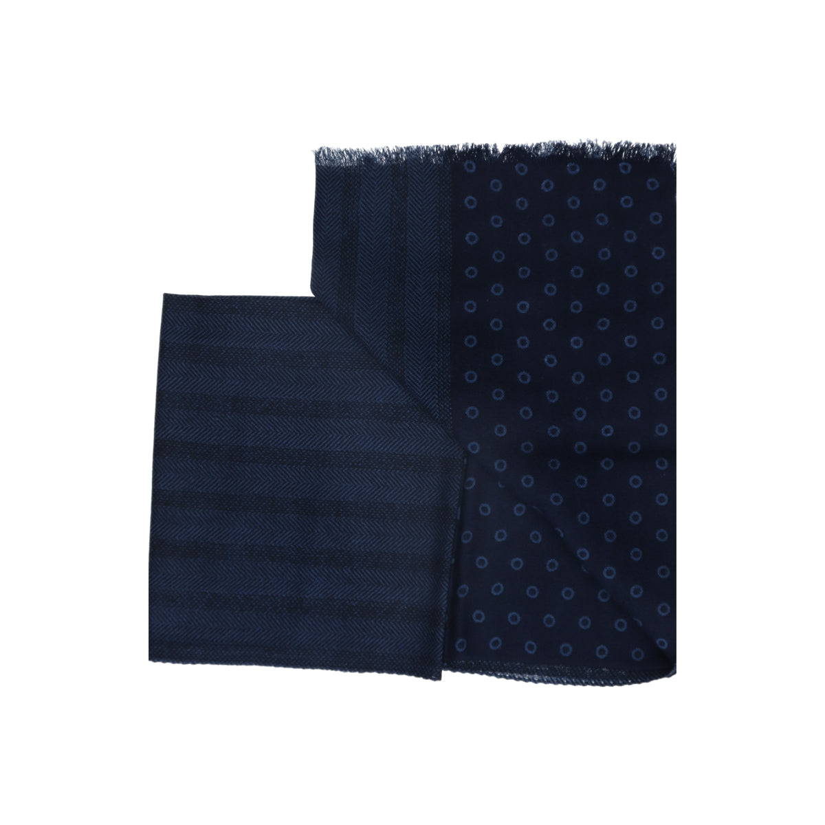 Scarf Herringbone Patch navy blau | Bildmaterial bereitgestellt von SHOES.PLEASE.