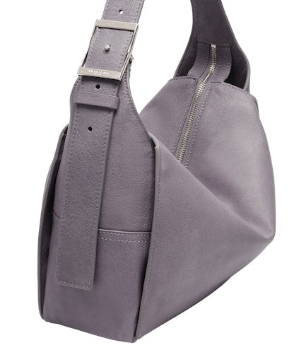 Lou 2 3D Leather Hobo M anemone | Bildmaterial bereitgestellt von SHOES.PLEASE.