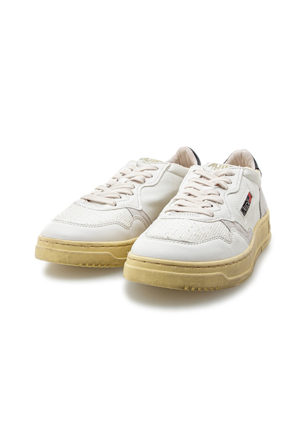 Autry 01 Low Men Dra/Goat wht/blk | Bildmaterial bereitgestellt von SHOES.PLEASE.