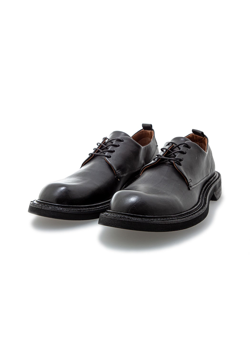 U66104-0201-6002 nero | Bildmaterial bereitgestellt von SHOES.PLEASE.