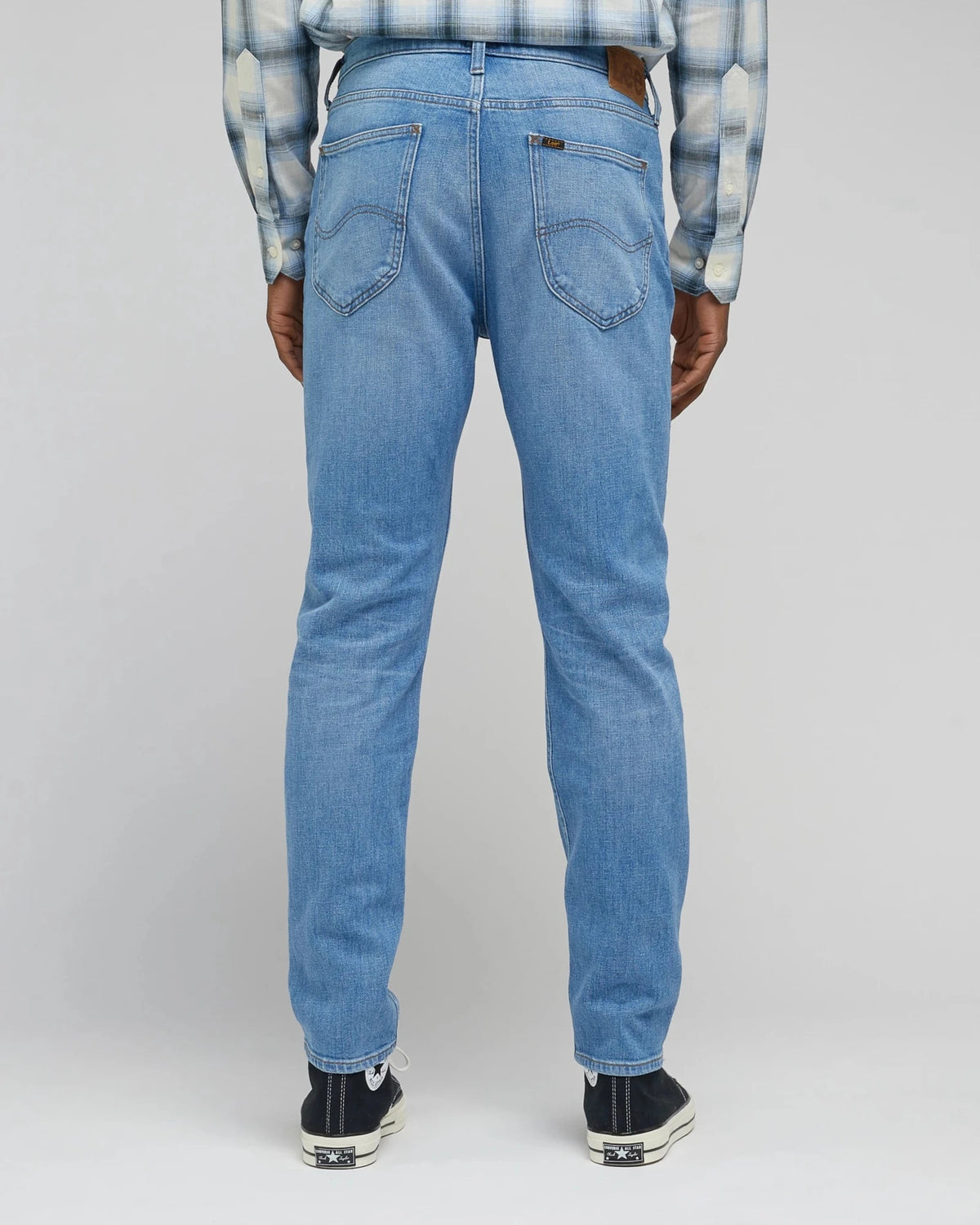 AUSTIN UNION_CITY_WORN_IN medium denim | Bildmaterial bereitgestellt von SHOES.PLEASE.