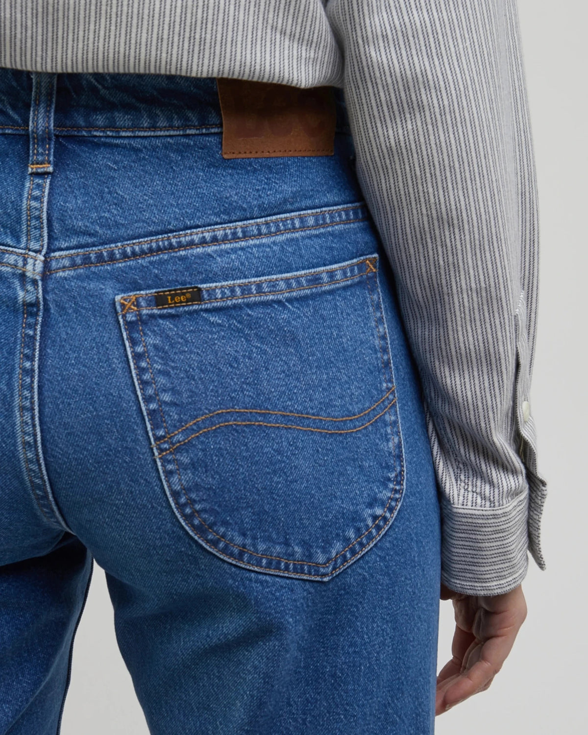 RIDER_JEANS RIVER_DEEP medium denim | Bildmaterial bereitgestellt von SHOES.PLEASE.