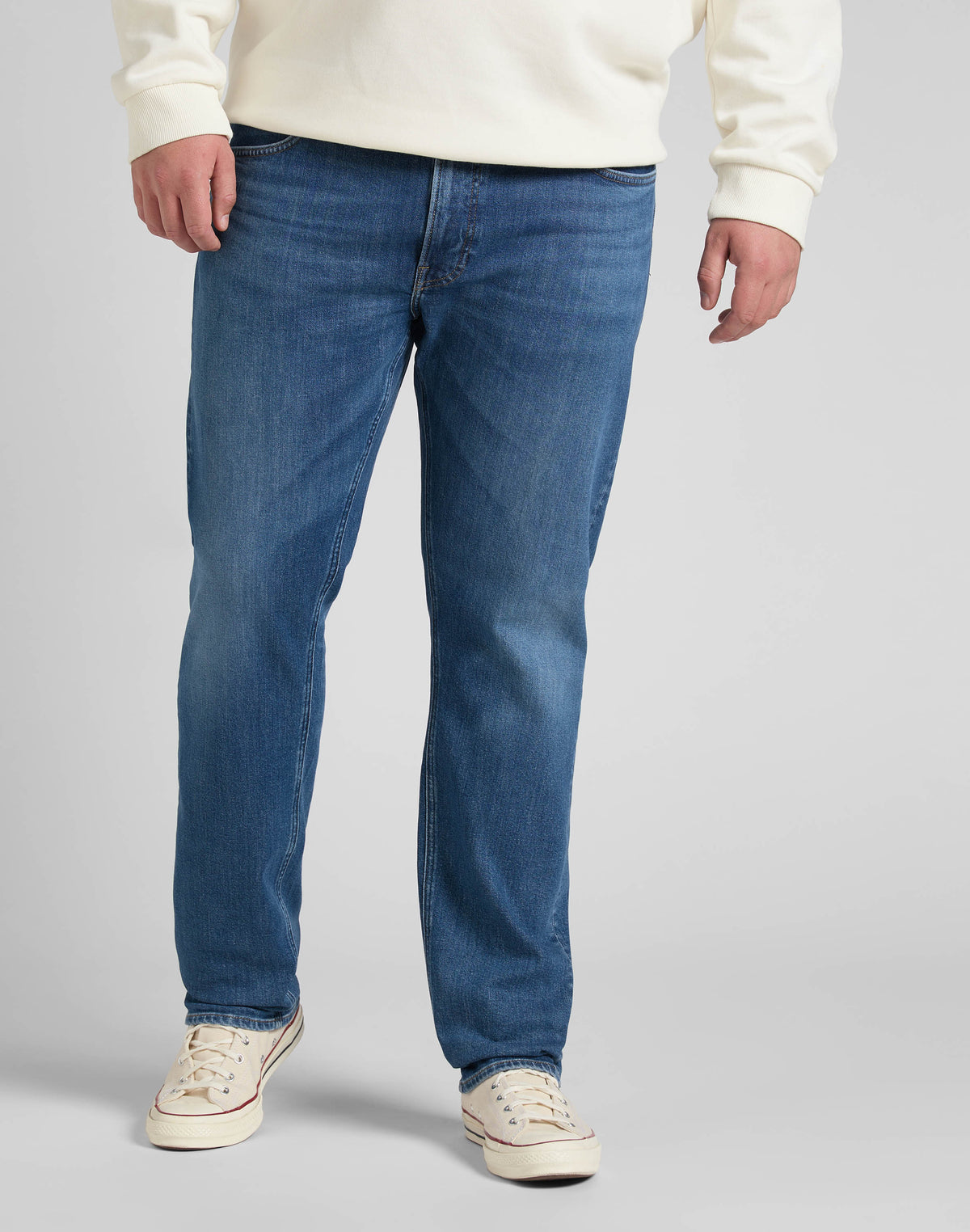 DAREN_ZIP_FLY DARK_FREEPORT medium denim | Bildmaterial bereitgestellt von SHOES.PLEASE.