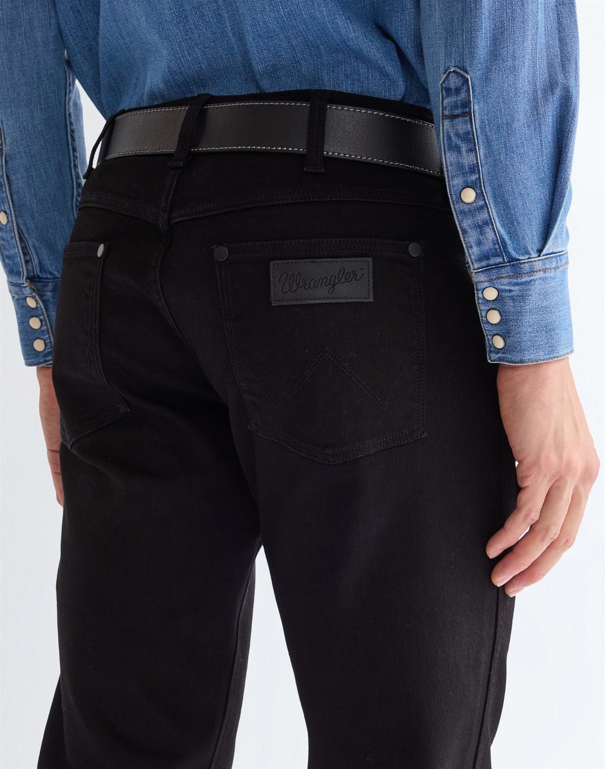 STITCHED BELT black | Bildmaterial bereitgestellt von SHOES.PLEASE.