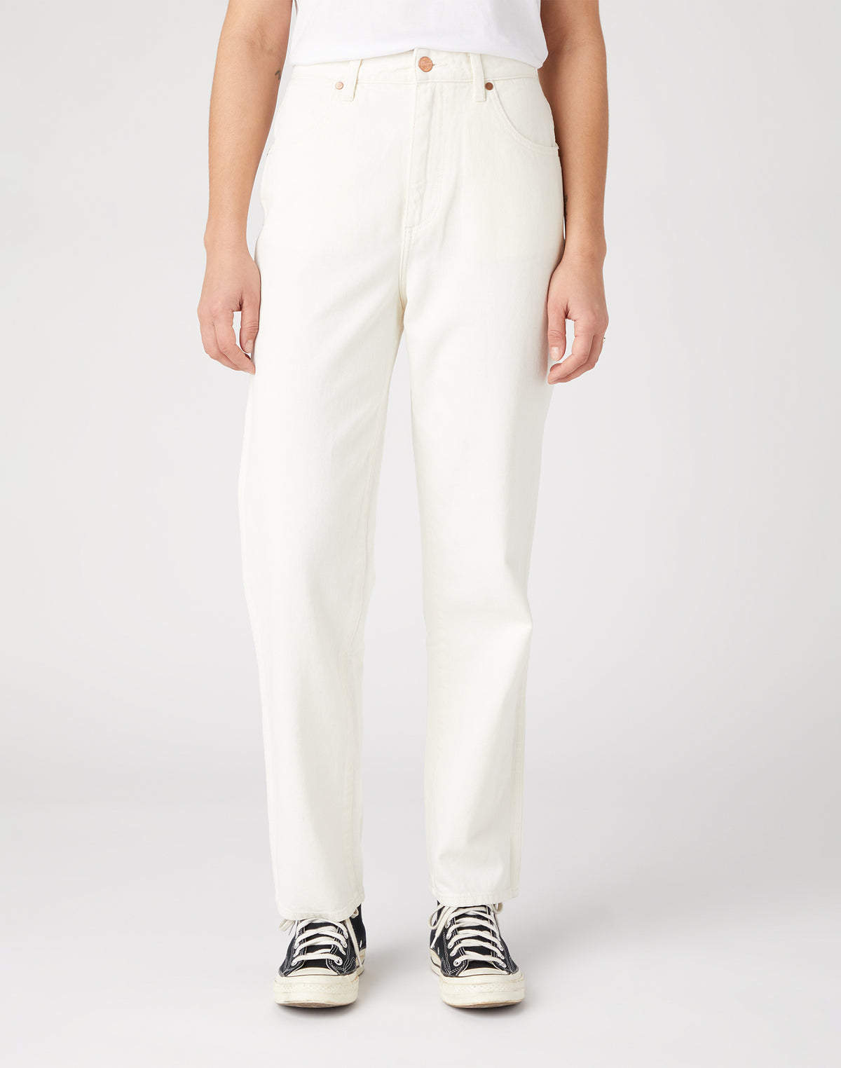MOM_STRAIGHT VINTAGE_white | Bildmaterial bereitgestellt von SHOES.PLEASE.