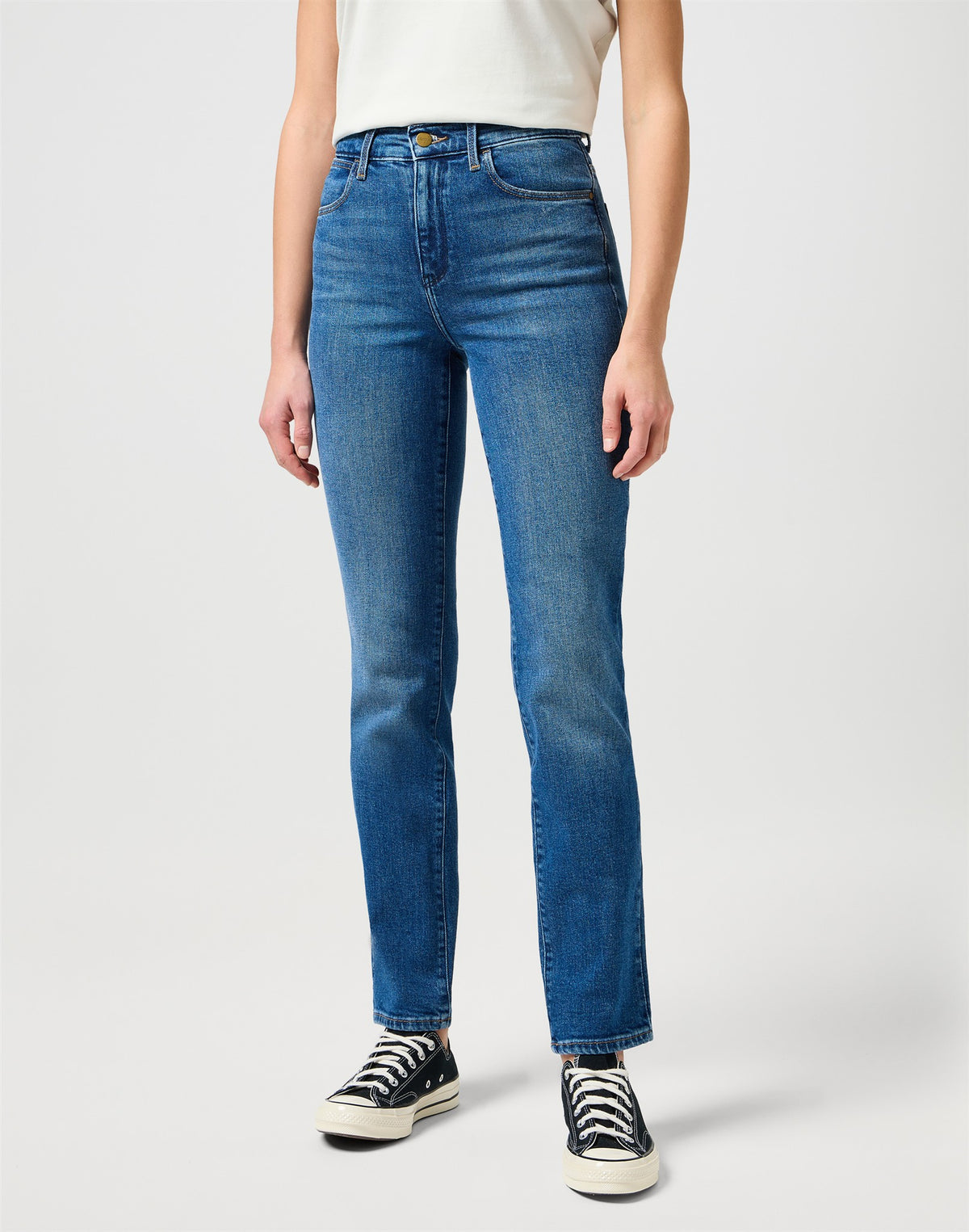 STRAIGHT AIRBLUE medium denim | Bildmaterial bereitgestellt von SHOES.PLEASE.