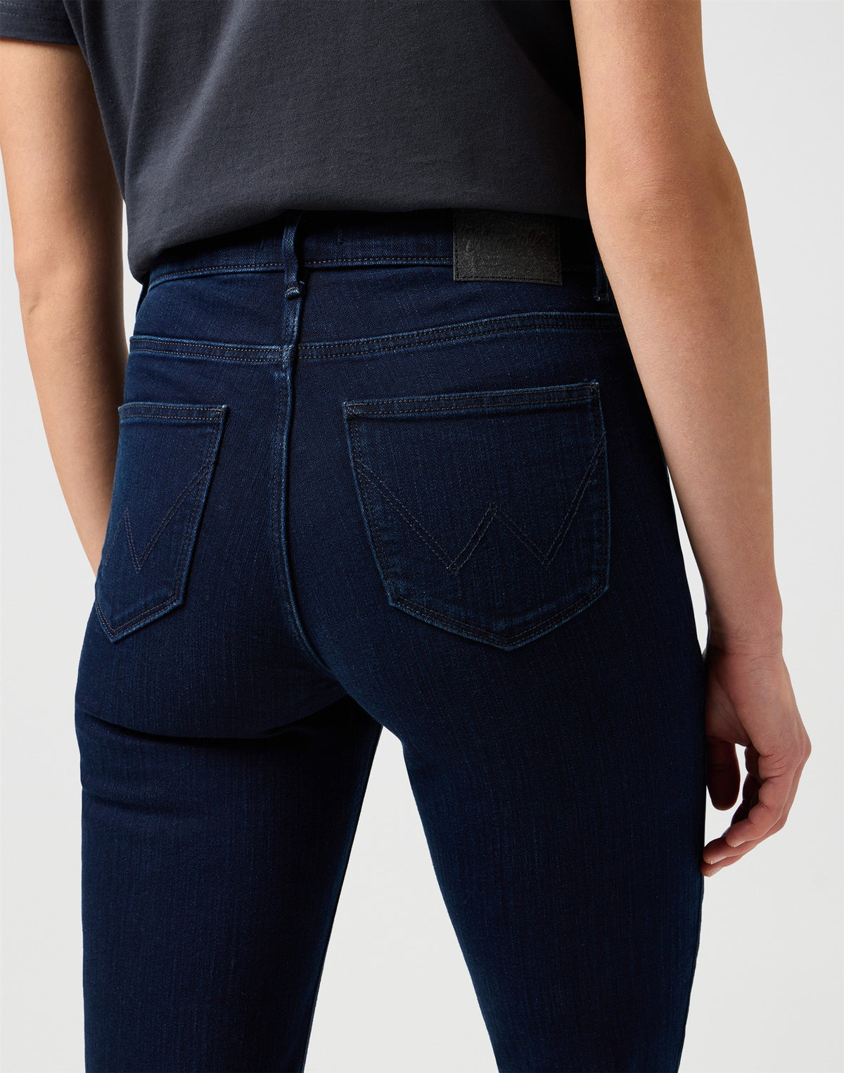 STRAIGHT BLUE BLACK denim black | Bildmaterial bereitgestellt von SHOES.PLEASE.