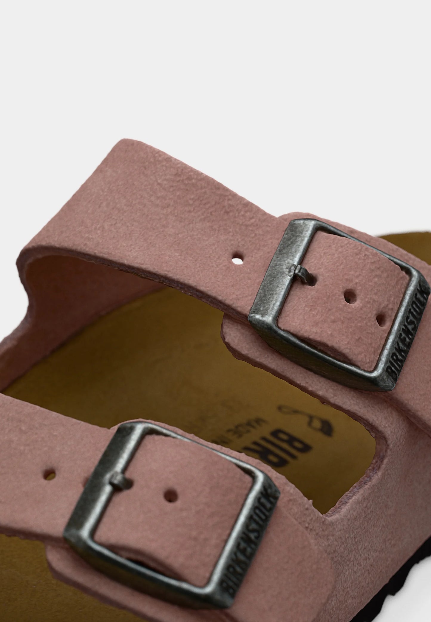 Arizona Suede Leather Unisex Narrow pink clay | Bildmaterial bereitgestellt von SHOES.PLEASE.