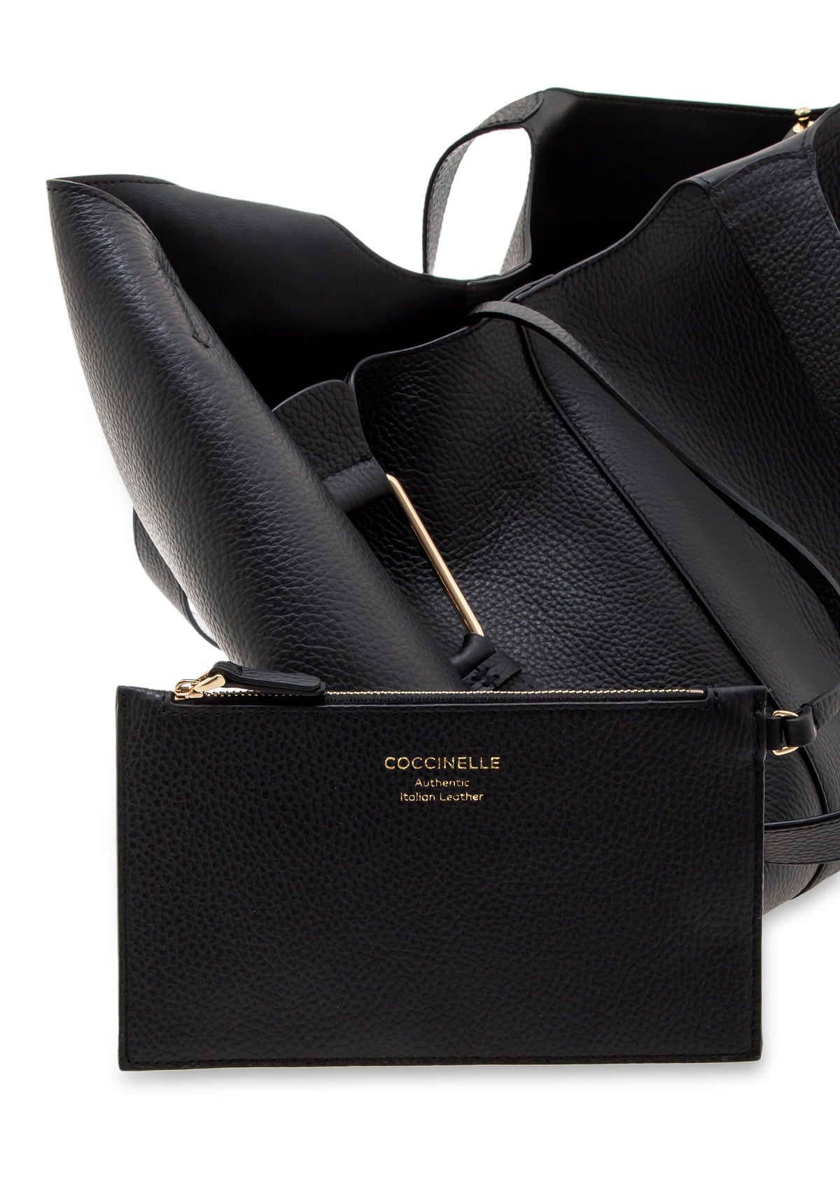 Brume noir | Bildmaterial bereitgestellt von SHOES.PLEASE.