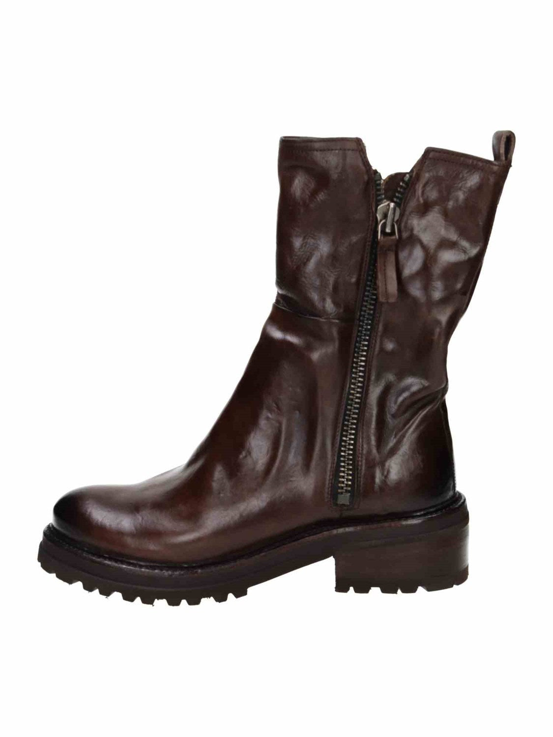241W42009C8 Todi washed 432 testa | Bildmaterial bereitgestellt von SHOES.PLEASE.