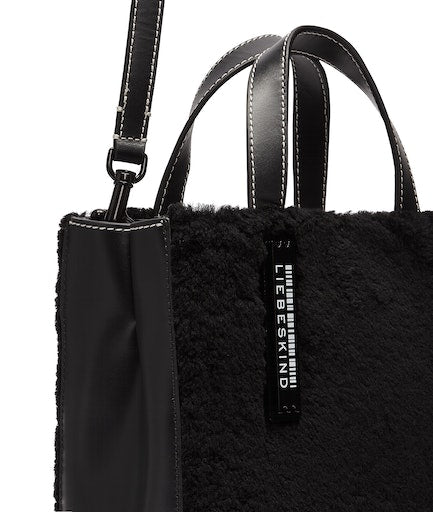 2138470 Tote black | Bildmaterial bereitgestellt von SHOES.PLEASE.