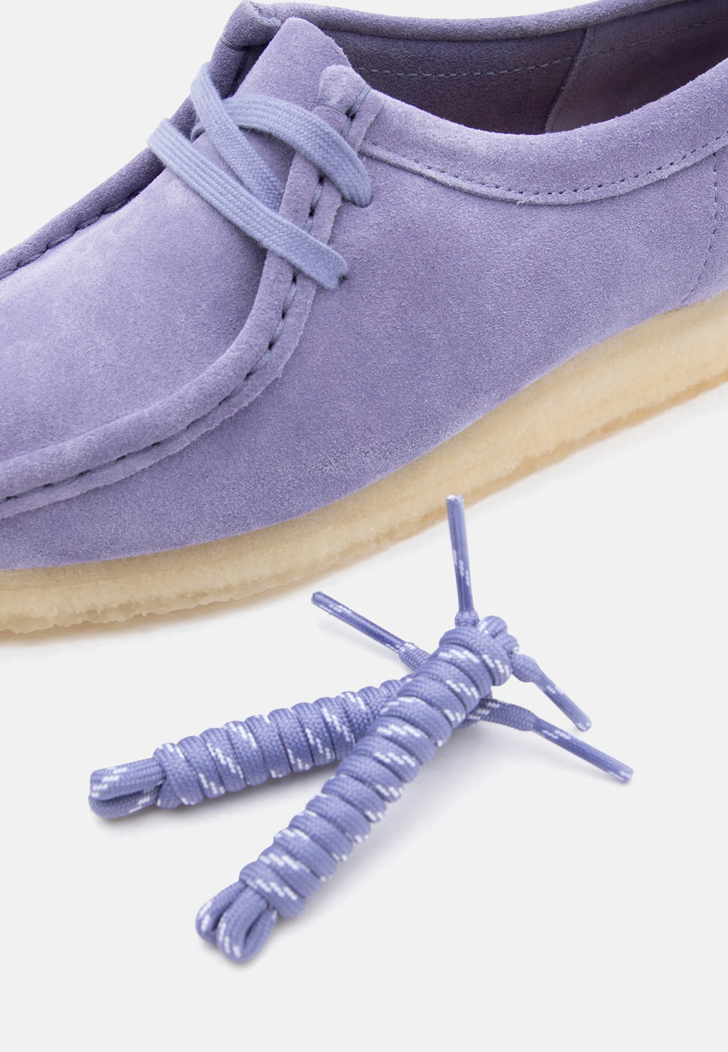Womens Wallabee. purple interest | Bildmaterial bereitgestellt von SHOES.PLEASE.