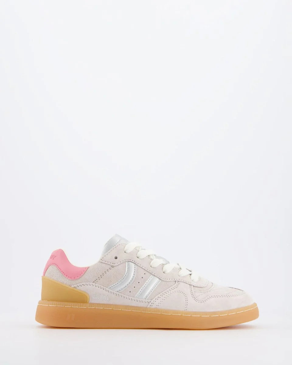 Goal ice silver | Bildmaterial bereitgestellt von SHOES.PLEASE.