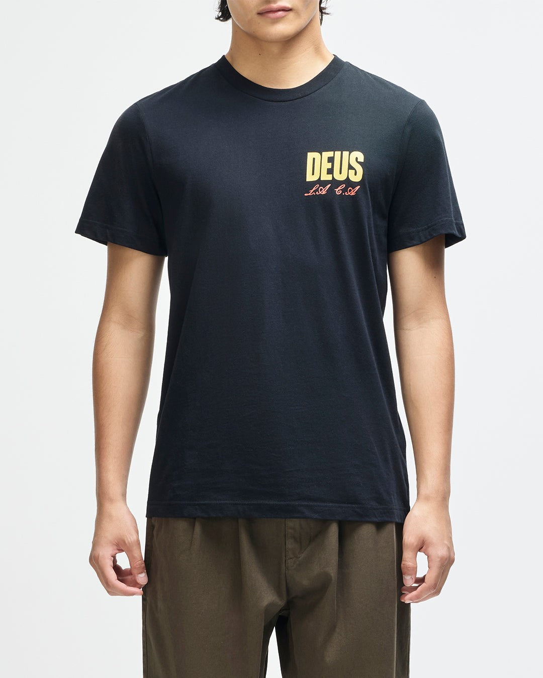 Cutaway Tee blk | Bildmaterial bereitgestellt von SHOES.PLEASE.