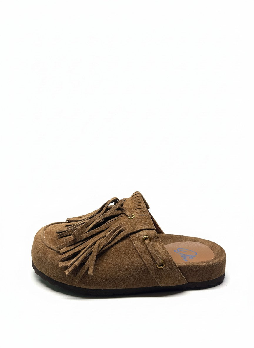 IRIS-F1 suede sigar | Bildmaterial bereitgestellt von SHOES.PLEASE.